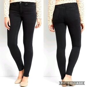 Maurices High rise black jeans size 00-6